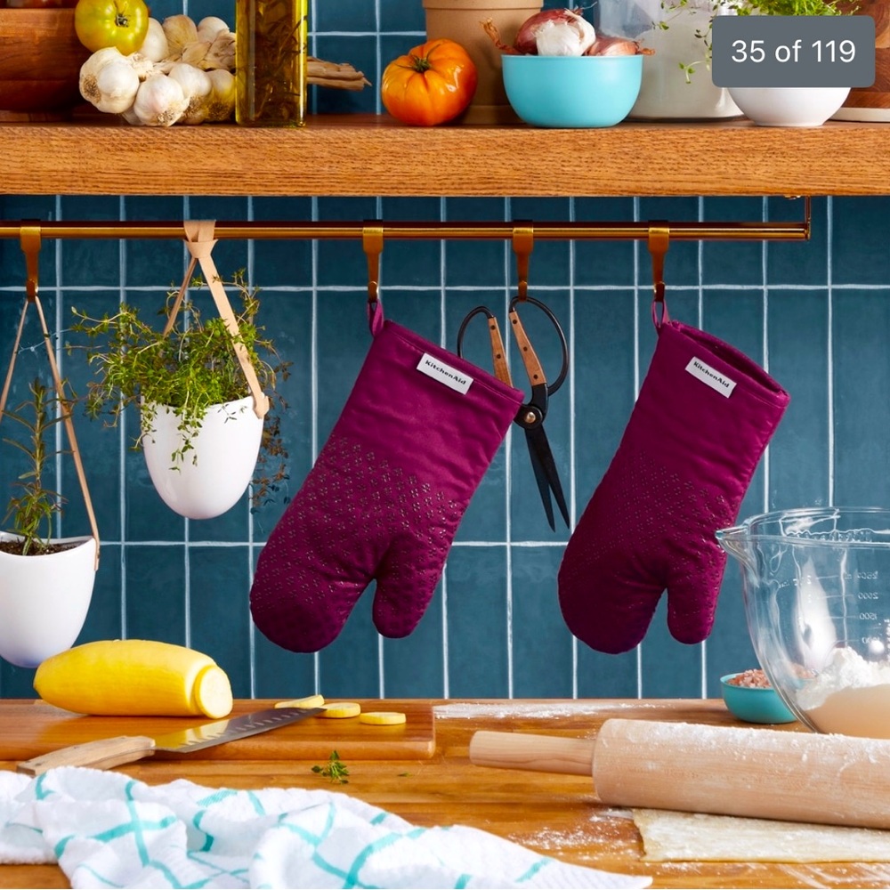 KitchenAid Asteroid Oven Mitt Set